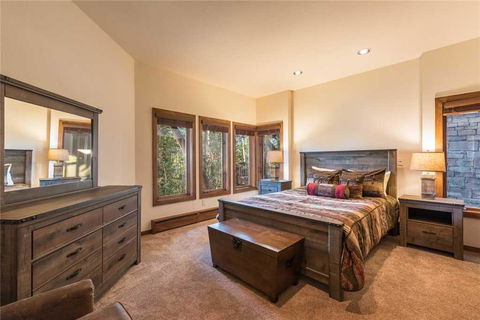 Crystal Chalet #12 (Private Home) - LBG 3