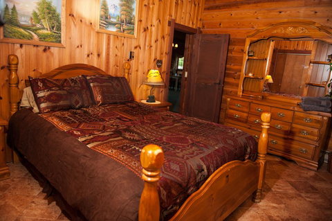 Cuomo's Cove - LBG 2