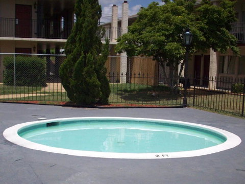 Days Inn By Wyndham Dothan - LBG 1