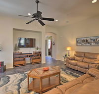 Desert Gem  1.5 Miles to Coachella/Stagecoach