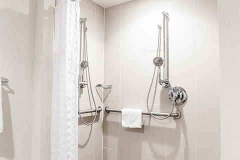 Doubletree By Hilton Pleasant Prairie Kenosha, WI - LBG 2