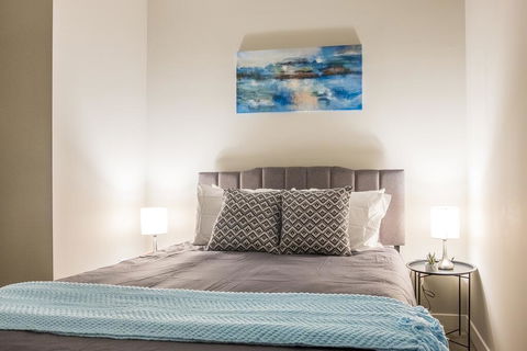 Downtown Apts By Frontdesk - LBG 1