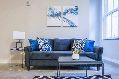 Downtown Apts By Frontdesk - LBG 3