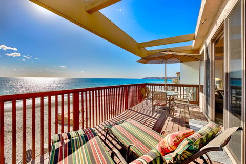 DP-095B Riviera Retreat II - LBG 0