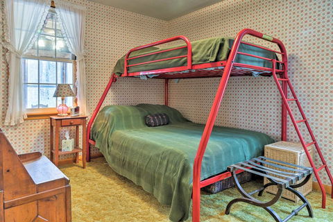 East Otis Reservoir Cabin With Porch - Walk To Lake! - LBG 0