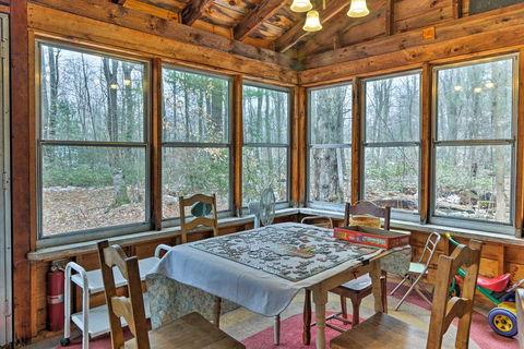 East Otis Reservoir Cabin With Porch - Walk To Lake! - LBG 2