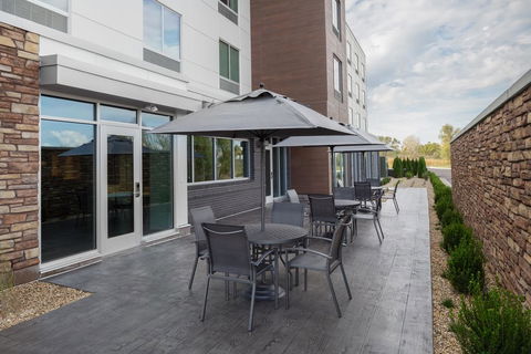 Fairfield Inn & Suites By Marriott Kenosha Pleasant Prairie - LBG 3