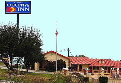 Falcon Executive Inn - LBG 1