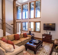 Fifth Avenue Unit 202