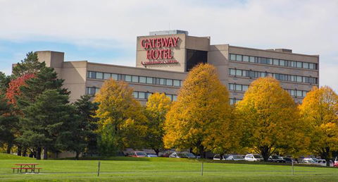 Gateway Hotel And Conference Center - LBG 0