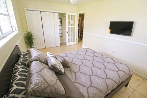 Guest House PiÃ±a - LBG 2