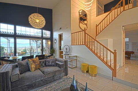Heaven View Luxury Retreat - LBG 3