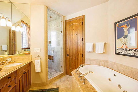 HERITAGE CROSSING 2 - LBG 1