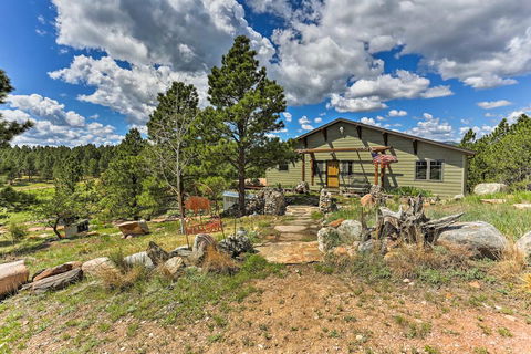 Hermosa Home With Blackhills View, Gas Grill And Deck! - LBG 1