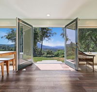 Hillside Cottage Near Bass Lake and Yosemite