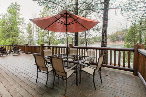 Lake 5 Cabin - LBG 2