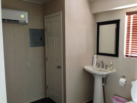 Love Shack Home - LBG 1