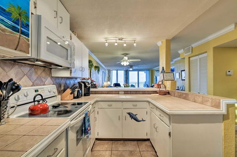 Luxury Daytona Beach Oceanfront Shores Club Condo! - LBG 1