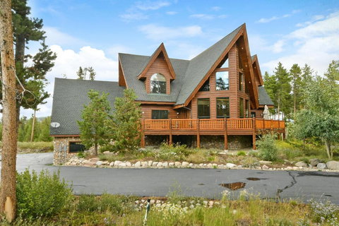 Luxury Home On Golf Course With Hot Tub & Incredible Views - FREE Activities Daily & WiFi - LBG 0