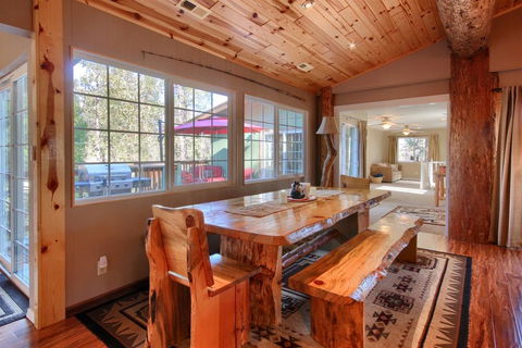 Manzanita Cabin - LBG 3