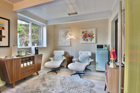 Mid Century Modern Eichler. Private Garden & Views - LBG 0