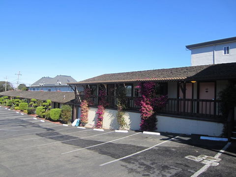 Monterey Fairgrounds Inn - LBG 0