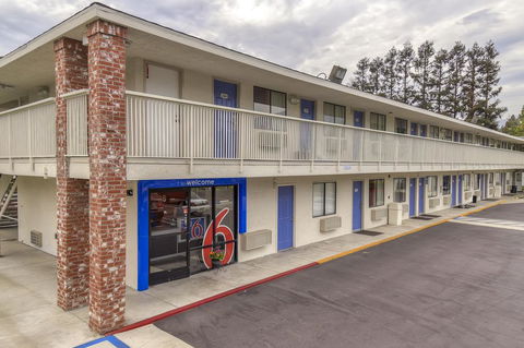 Motel 6-Arcadia, CA - Los Angeles - Pasadena Area - LBG 2