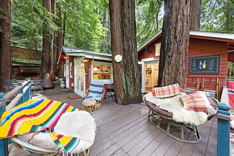 Mt. Hermon Treehouse - LBG 0