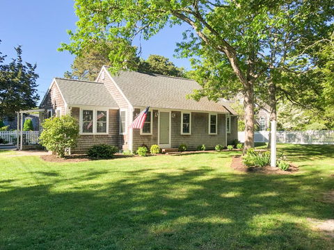 New Listing! Remodeled Beach Haven - New Kitchen Home - LBG 0