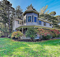 New Listing Spacious Victorian - Walk to Beach home