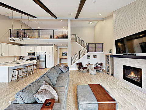 New-Build Near Deer Valley W/ Private 2-Car Garage Townhouse - LBG 0