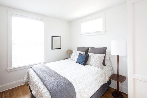 Poplar Grove Guest House - LBG 3