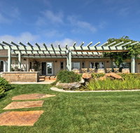 Private Ranch Resort-Vineyard View and Infinity Pool