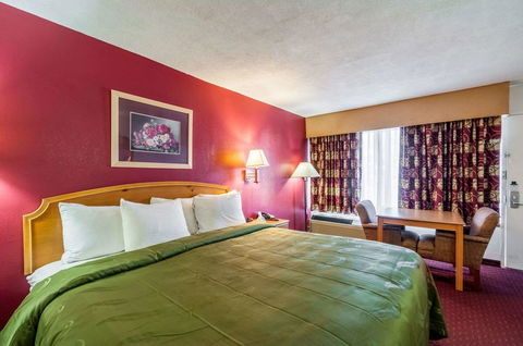 Quality Inn - LBG 2