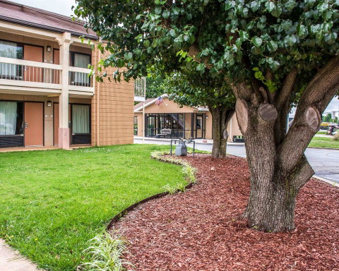 Quality Inn Madison - LBG 2