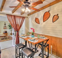 Renovated Tucson Gomez Casita with Yard Less Than 7 Mi to DT