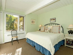 Book Aspen Accommodation Vacations LBG LBG