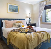 Stylish Newly Renovated 1BR in Aspen Center