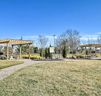 Sunny Home with Shared Pool - 4 Mi to Beach and Boardwalk