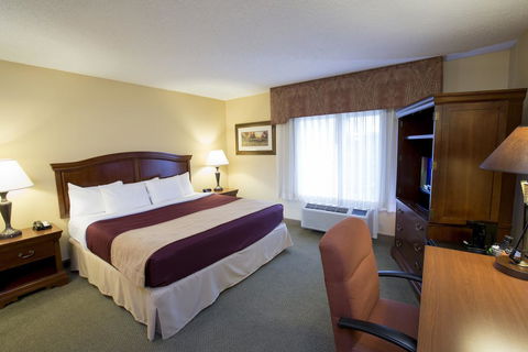 Swan Lake Resort - LBG 3