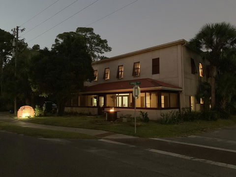 The Sweet Magnolia Inn - LBG 1