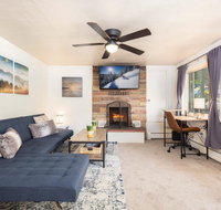 Two Bedroom - Walk to Everything