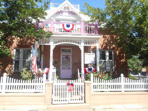 Violet Rose B&B - LBG 0
