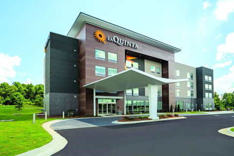 La Quinta By Wyndham Opelika Auburn - LBG 2
