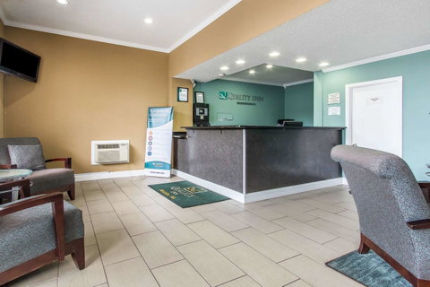 Quality Inn Downtown Historic District - LBG 16