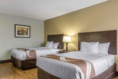 Quality Inn Downtown Historic District - LBG 25