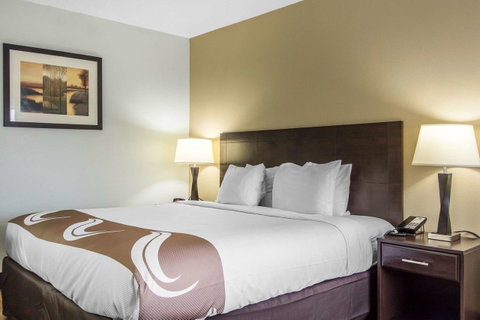 Quality Inn Downtown Historic District - LBG 23