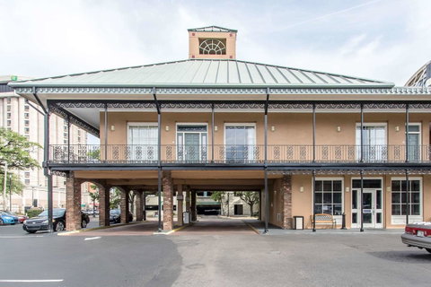 Quality Inn Downtown Historic District - LBG 26