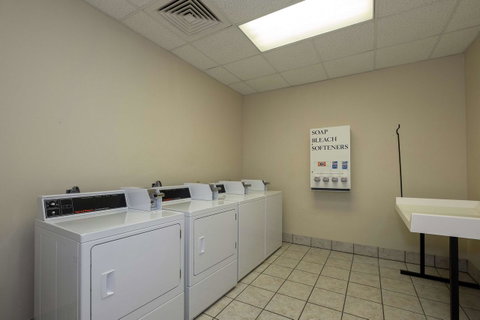 Red Roof Inn & Suites Dothan - LBG 36