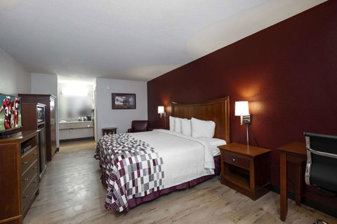Red Roof Inn & Suites Dothan - LBG 32